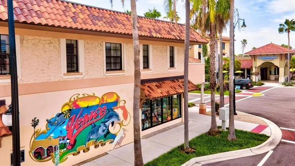 $875,000 | 401 Shore Road, Nokomis, FL 34275