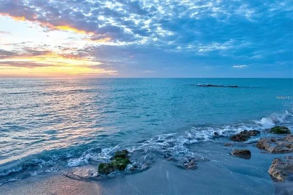 $875,000 | 401 Shore Road, Nokomis, FL 34275