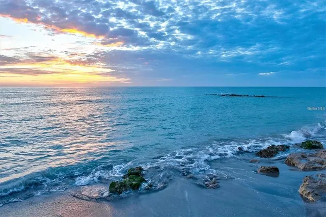 $925,000 | 401 Shore Road, Nokomis, FL 34275