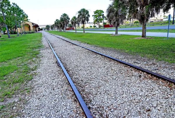 $875,000 | 401 Shore Road, Nokomis, FL 34275