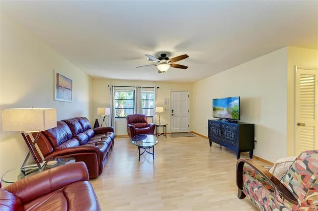 $925,000 | 401 Shore Road, Nokomis, FL 34275