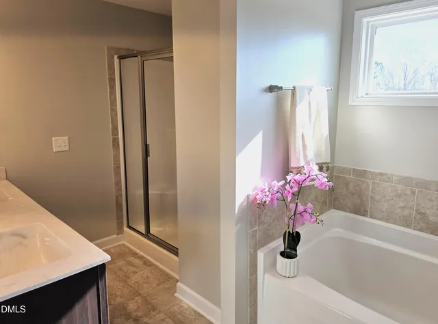 $2,100 | 281 East Webber Lane, Clayton, NC 27527