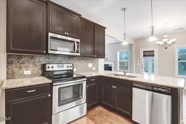 $2,100 | 281 East Webber Lane, Clayton, NC 27527