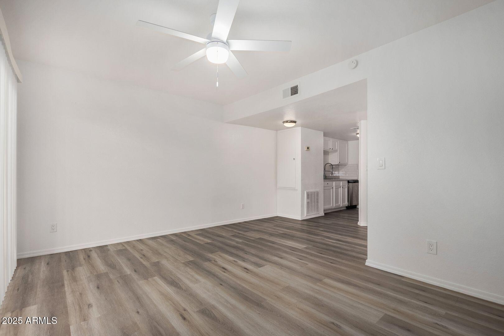 15427 North Jerry Street, Unit A1 Surprise, AZ 85378 - Photo 13 of 26 large-11