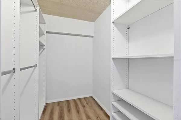 $340,000 | 1701 Beach Road, Unit 208, Englewood, FL 34223