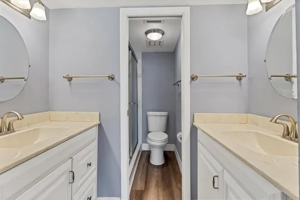 $340,000 | 1701 Beach Road, Unit 208, Englewood, FL 34223