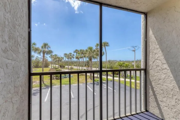 $340,000 | 1701 Beach Road, Unit 208, Englewood, FL 34223