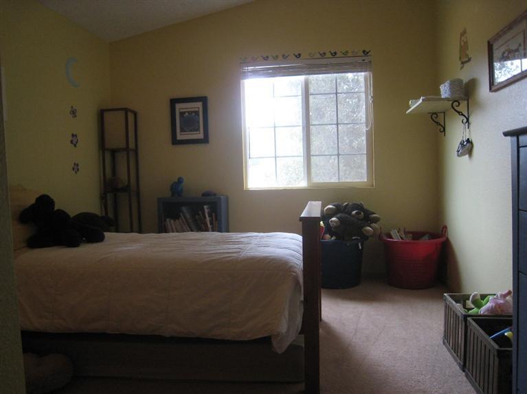 334 North Rice Road Ojai, CA 93023 - Photo 8 of 18 a bedroom with a bed and a window