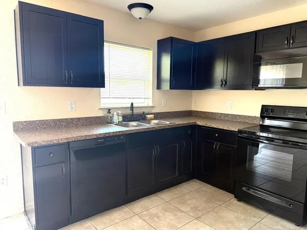 $2,000 | Undisclosed Address, Ocala, FL 34473