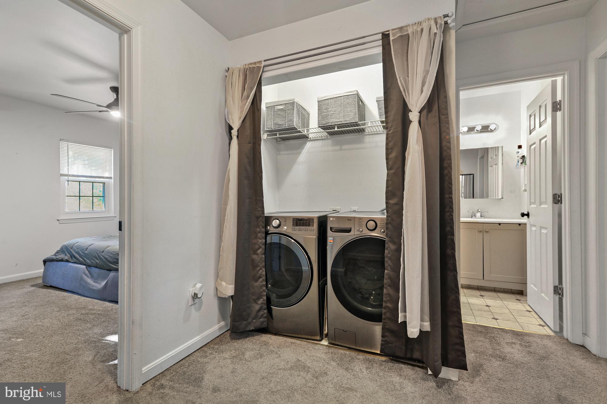 147 Holmes Street Dover, DE 19901 - Photo 10 of 19 a utility room with closet dryer and washer