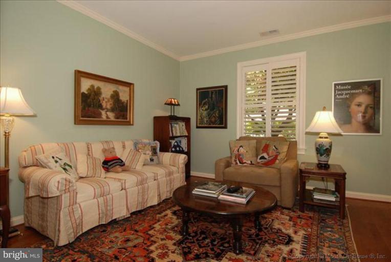 7 Devon Hill Road, Unit A6 Baltimore, MD 21210 - Photo 17 of 23 Bedroom #3