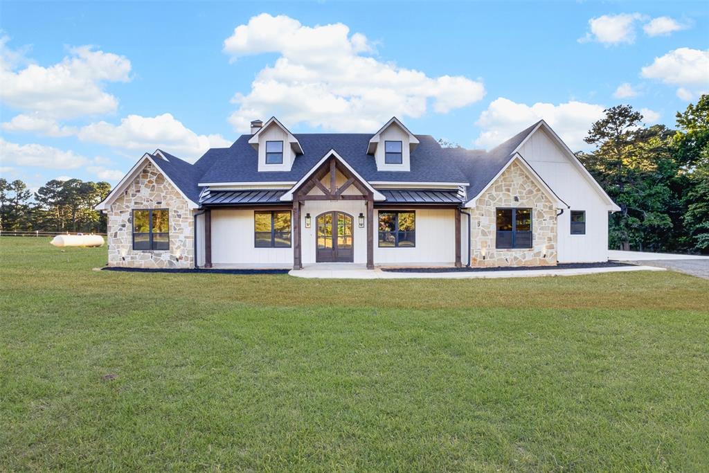 2388 Lansing Switch Road Longview, TX 75602 - Photo 2 of 40