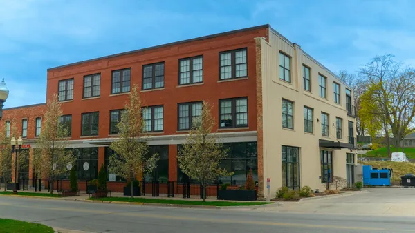 $269,900 | 86 Washington Street, Unit 351, Manistee, MI 49660