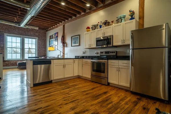 $269,900 | 86 Washington Street, Unit 351, Manistee, MI 49660
