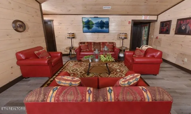 $3,600,000 | 1481 Sleepy Valley Lane, Sevierville, TN 37876