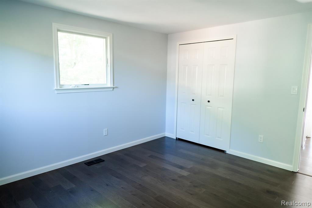 749 Spartan Drive Rochester Hills, MI 48309 - Photo 24 of 49