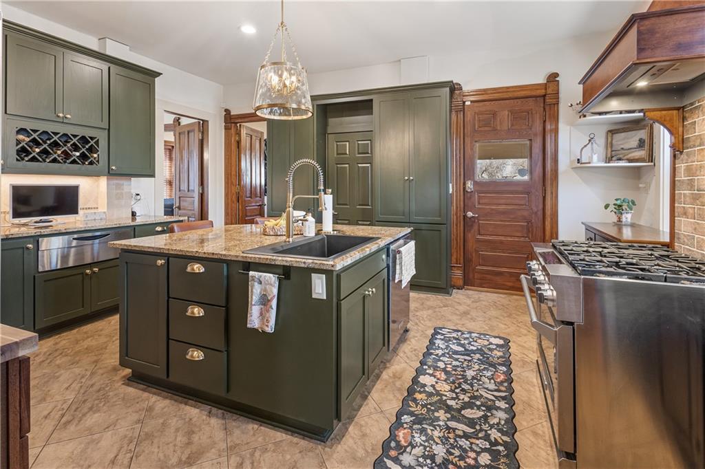 617 Colorado Street Manhattan, KS 66502 - Photo 18 of 65