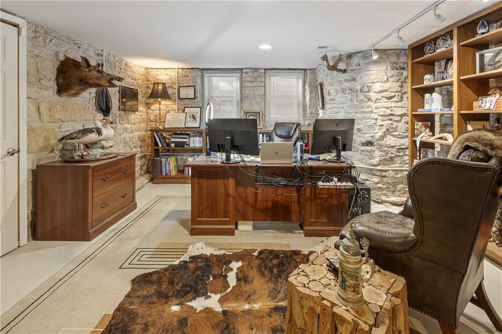 617 Colorado Street Manhattan, KS 66502 - Photo 52 of 65