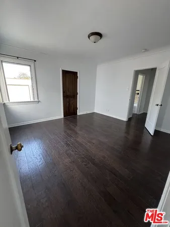 $7,500 | 326 North La Jolla Avenue, Los Angeles, CA 90048