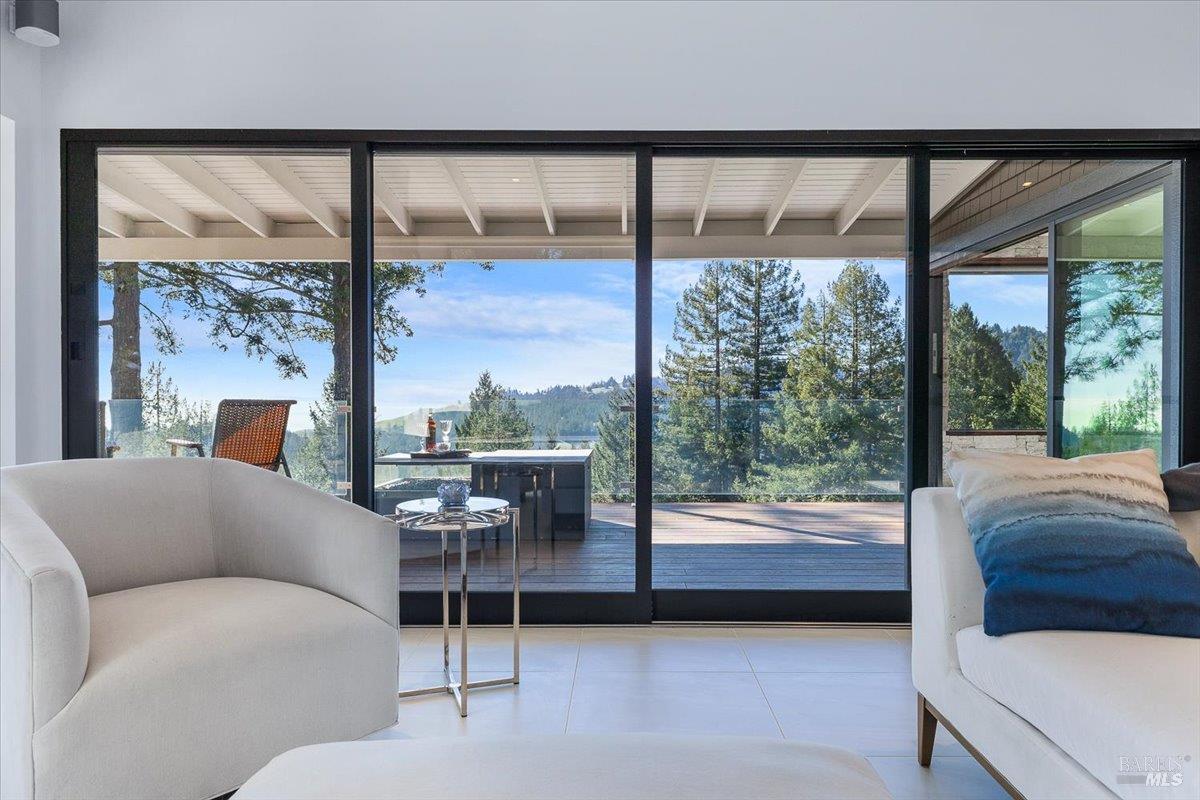 3100 Muniz Ranch Road Jenner, CA 95450 - Photo 25 of 62 Fleetwood Sliding Doors.