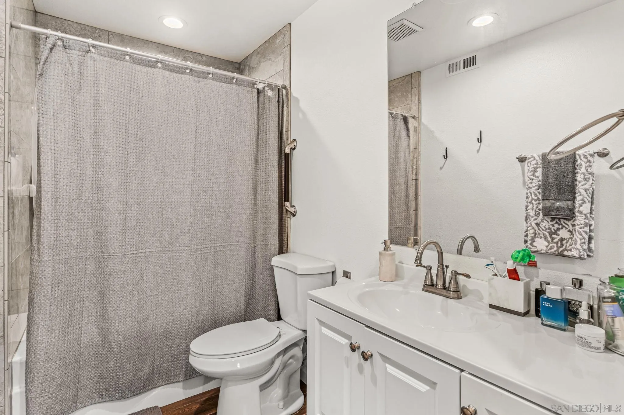 795 Brookstone Road, Unit 101 Chula Vista, CA 91913 - Photo 19 of 25