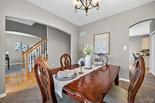 $489,000 | 2225 Ameling Manor Drive, Maryland Heights, MO 63043
