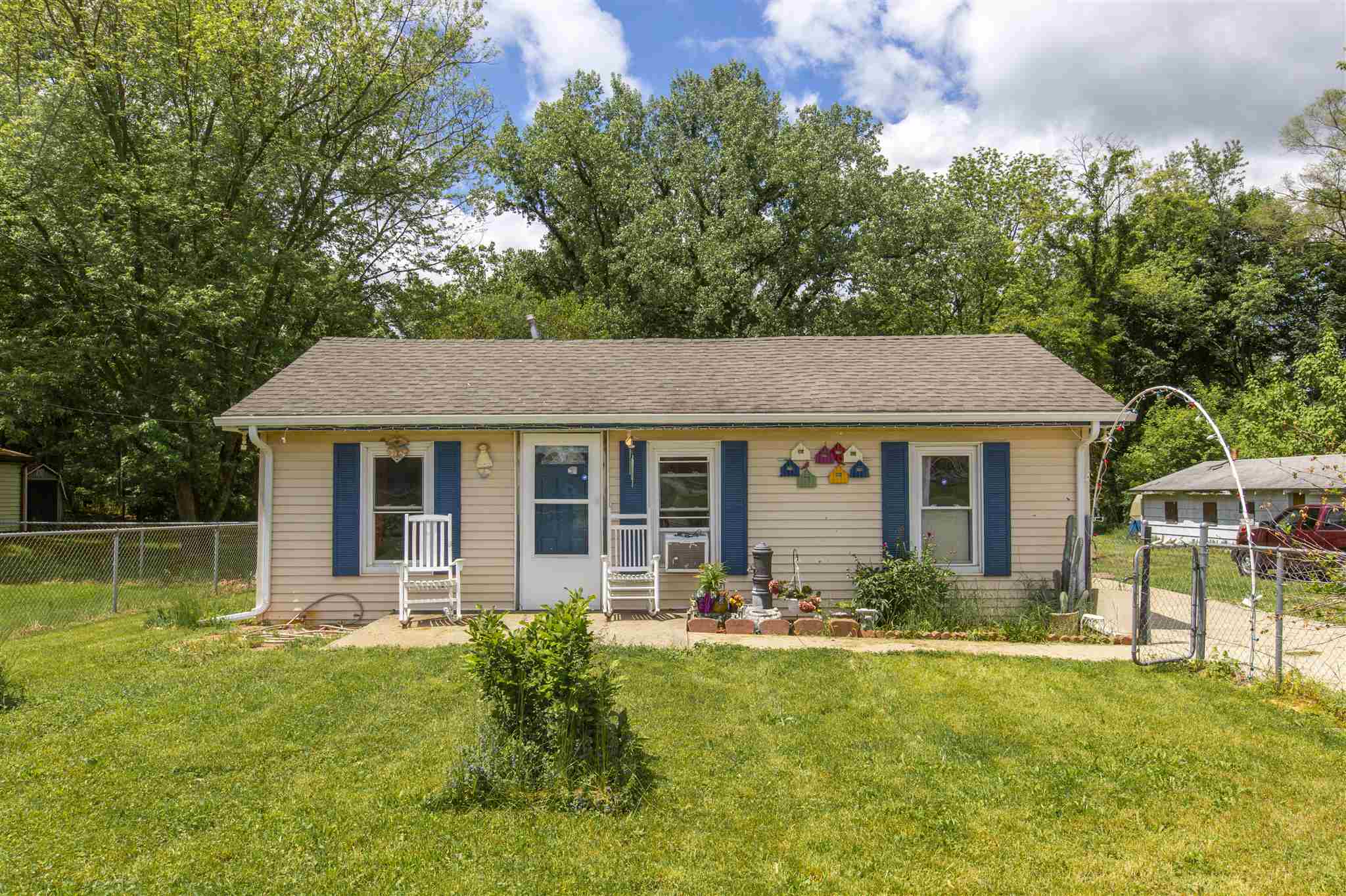 52683 Emmons Road South Bend, IN 46637 - Photo 1 of 18 Gallery Image 1