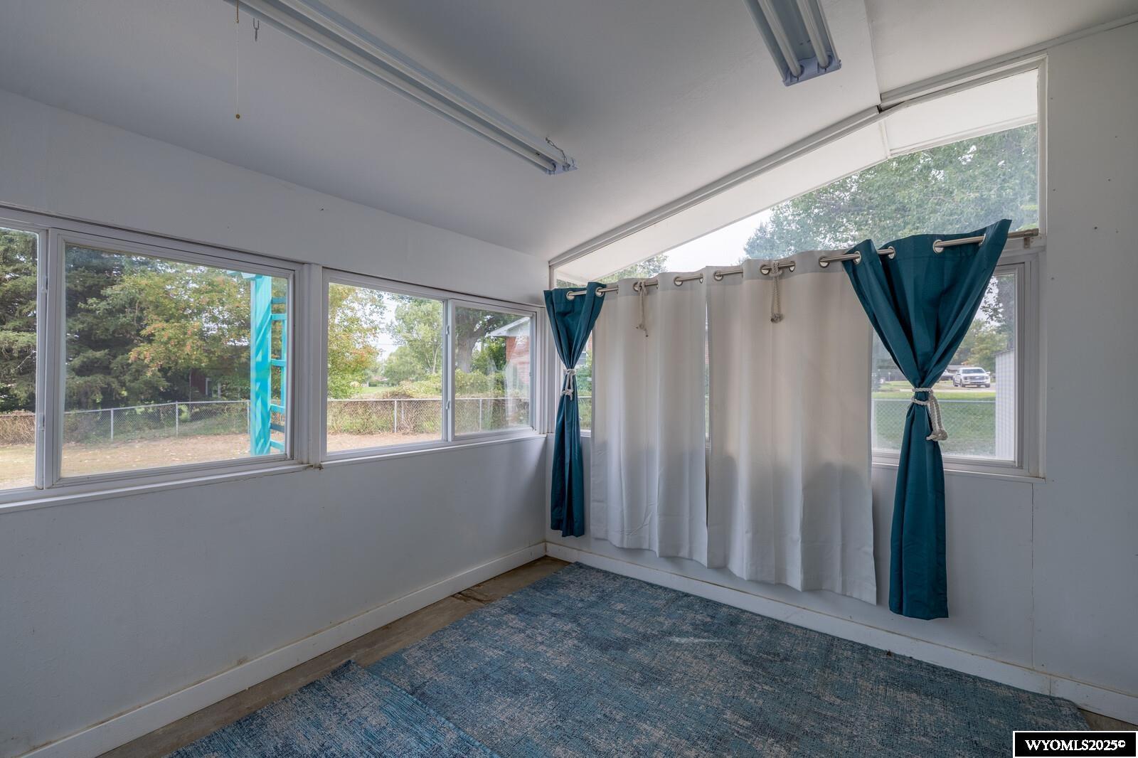 119 Valley Drive Casper, WY 82604 - Photo 25 of 33