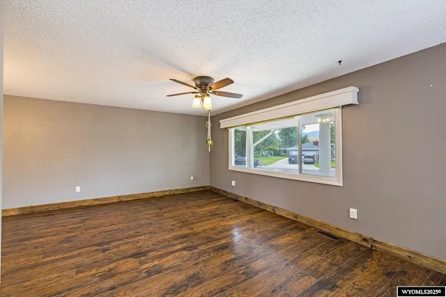 $480,000 | 119 Valley Drive, Casper, WY 82604