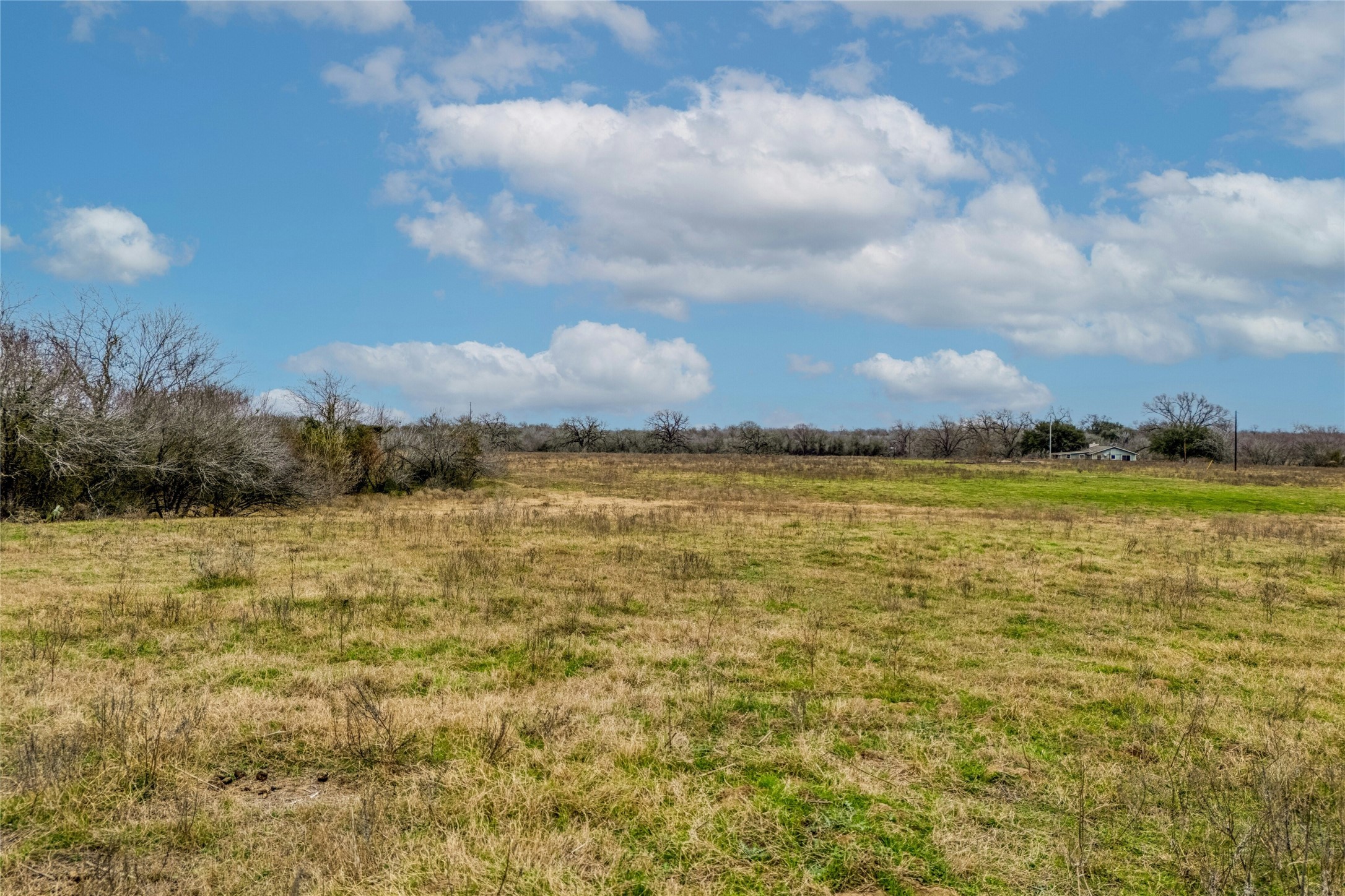 103 Robin Lane Luling, TX 78648 - Photo 35 of 40