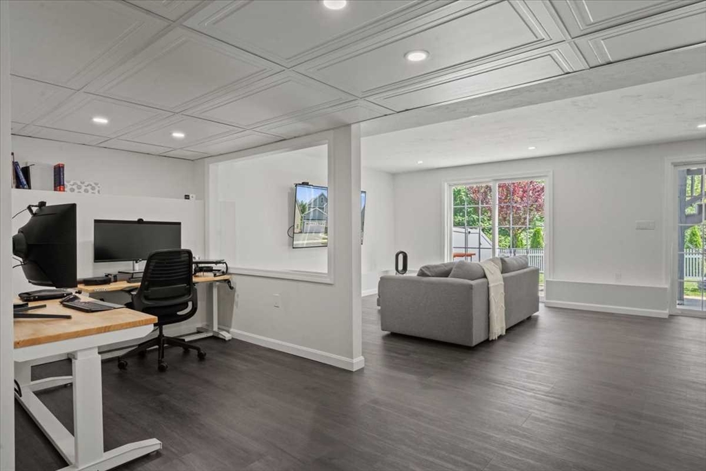 492 Hamilton Street Worcester, MA 01604 - Photo 36 of 42