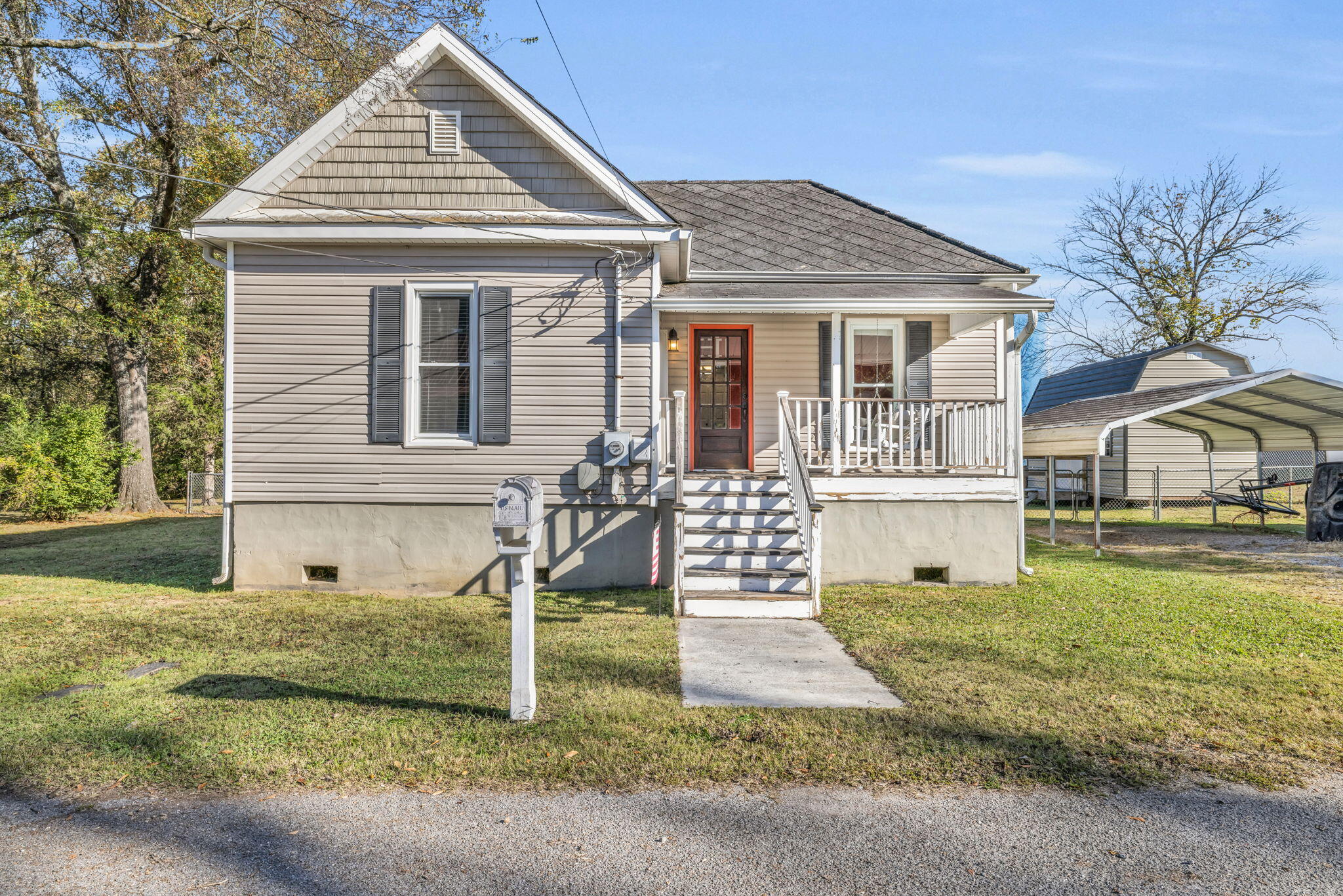 309 East 16th Street Chickamauga, GA 30707 - Photo 23 of 23 Front