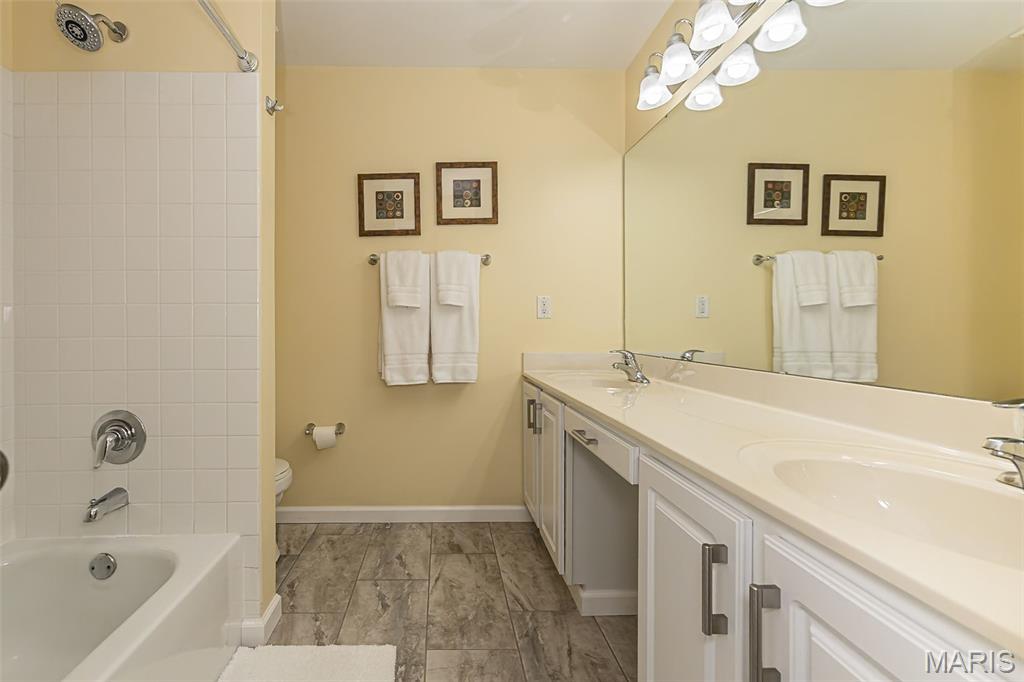 733 Castle Ridge Drive Ballwin, MO 63021 - Photo 41 of 74