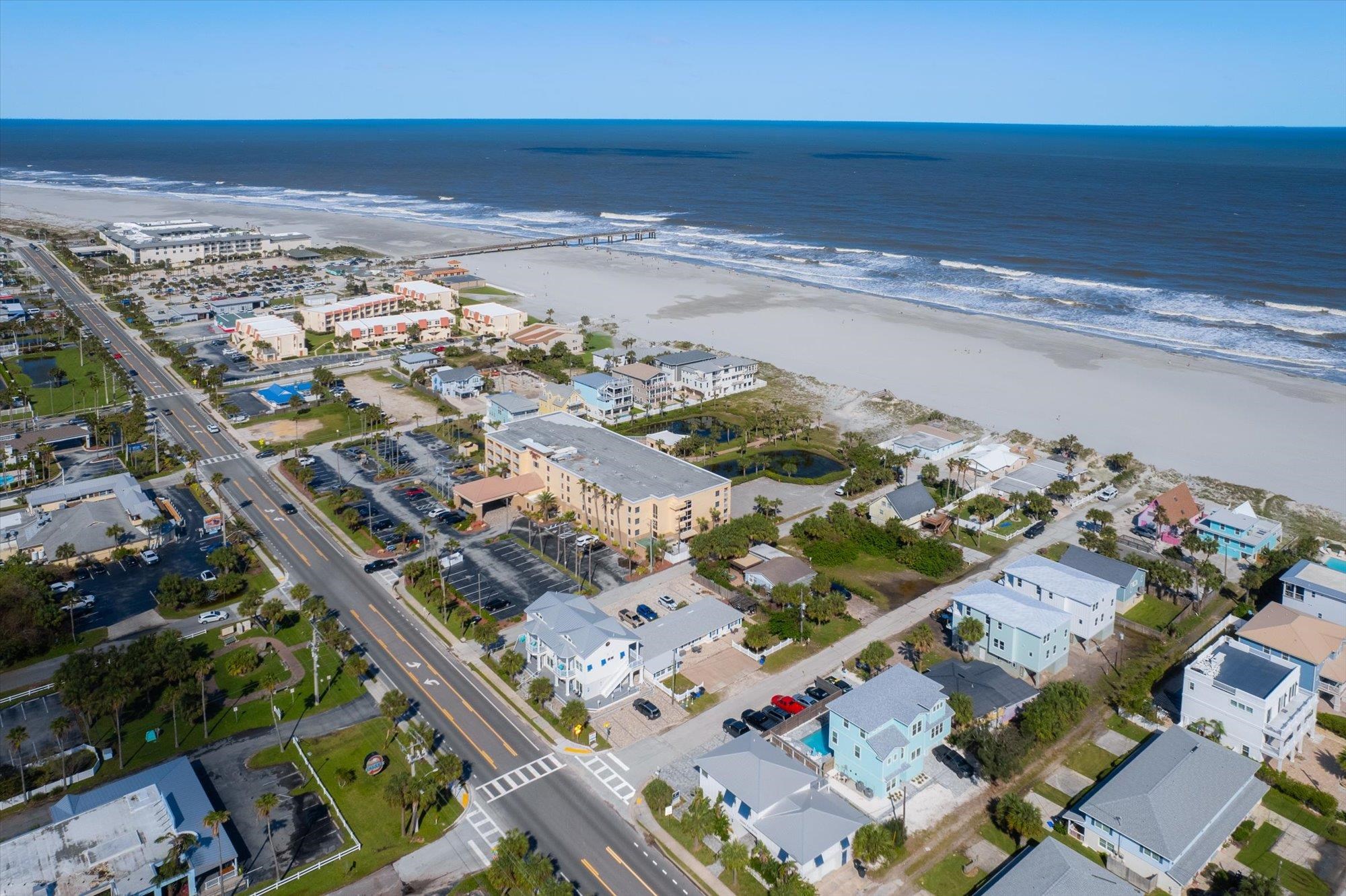 8 13th Street St. Augustine Beach, FL 32080 - Photo 4 of 50 view of a city
