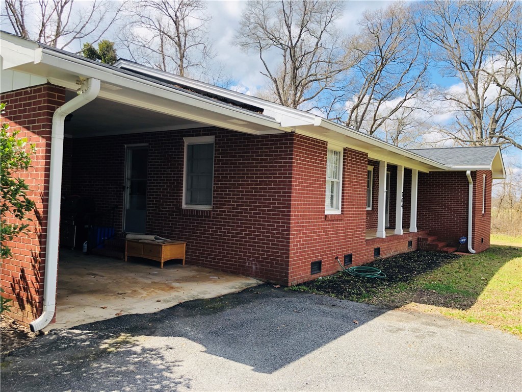 704 Blue Ridge Avenue Belton, SC 29627 - Photo 2 of 14