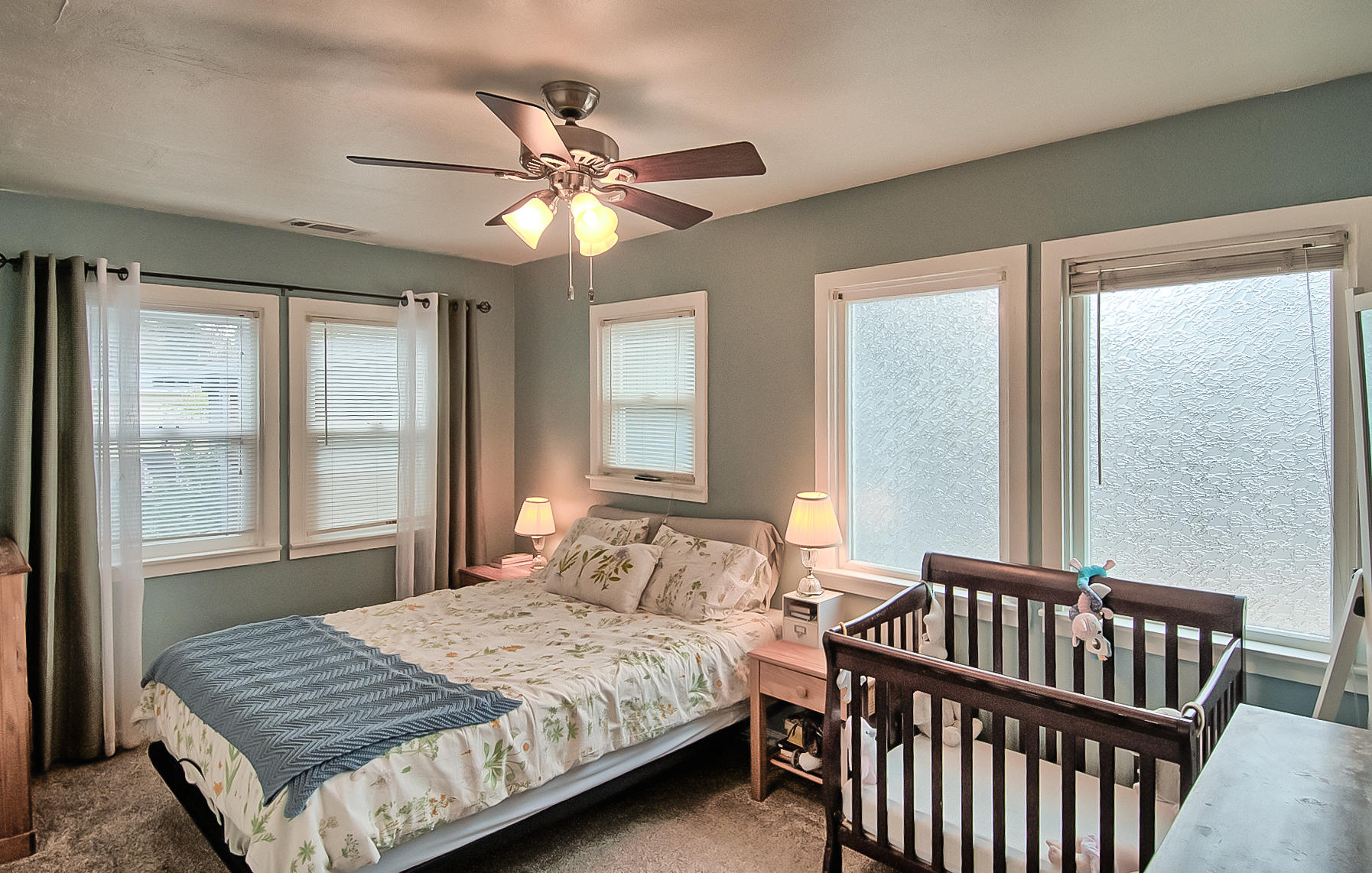 1279 Harpole Road Redding, CA 96002 - Photo 15 of 31 Bedroom