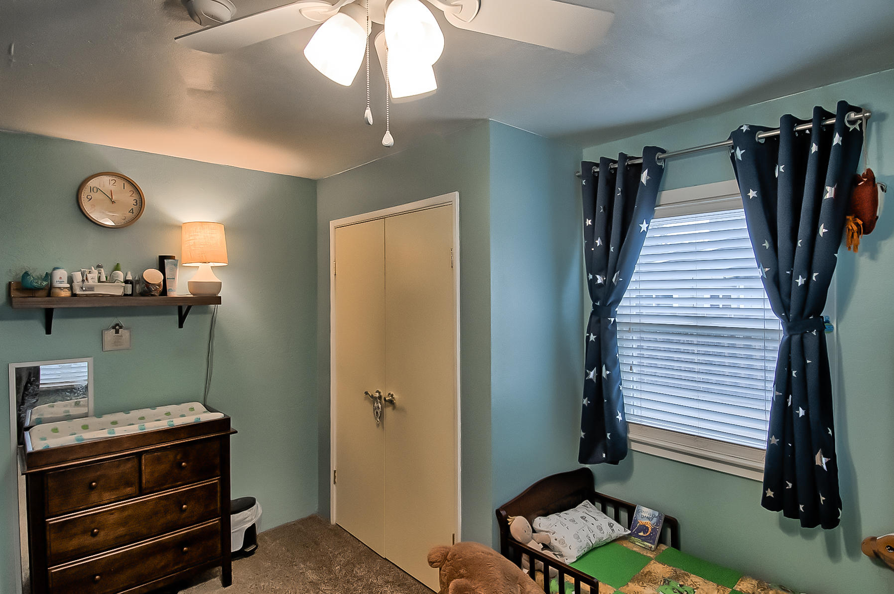 1279 Harpole Road Redding, CA 96002 - Photo 21 of 31 Bedroom