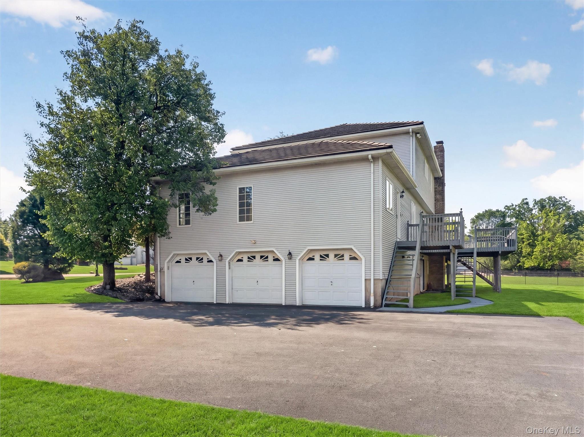 216 Strawtown Road New City, NY 10956 - Photo 26 of 31