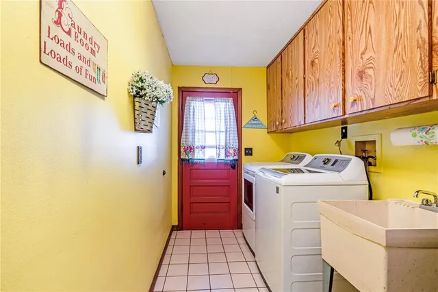 $474,900 | 2417 South Oak Park Drive, Deland, FL 32724