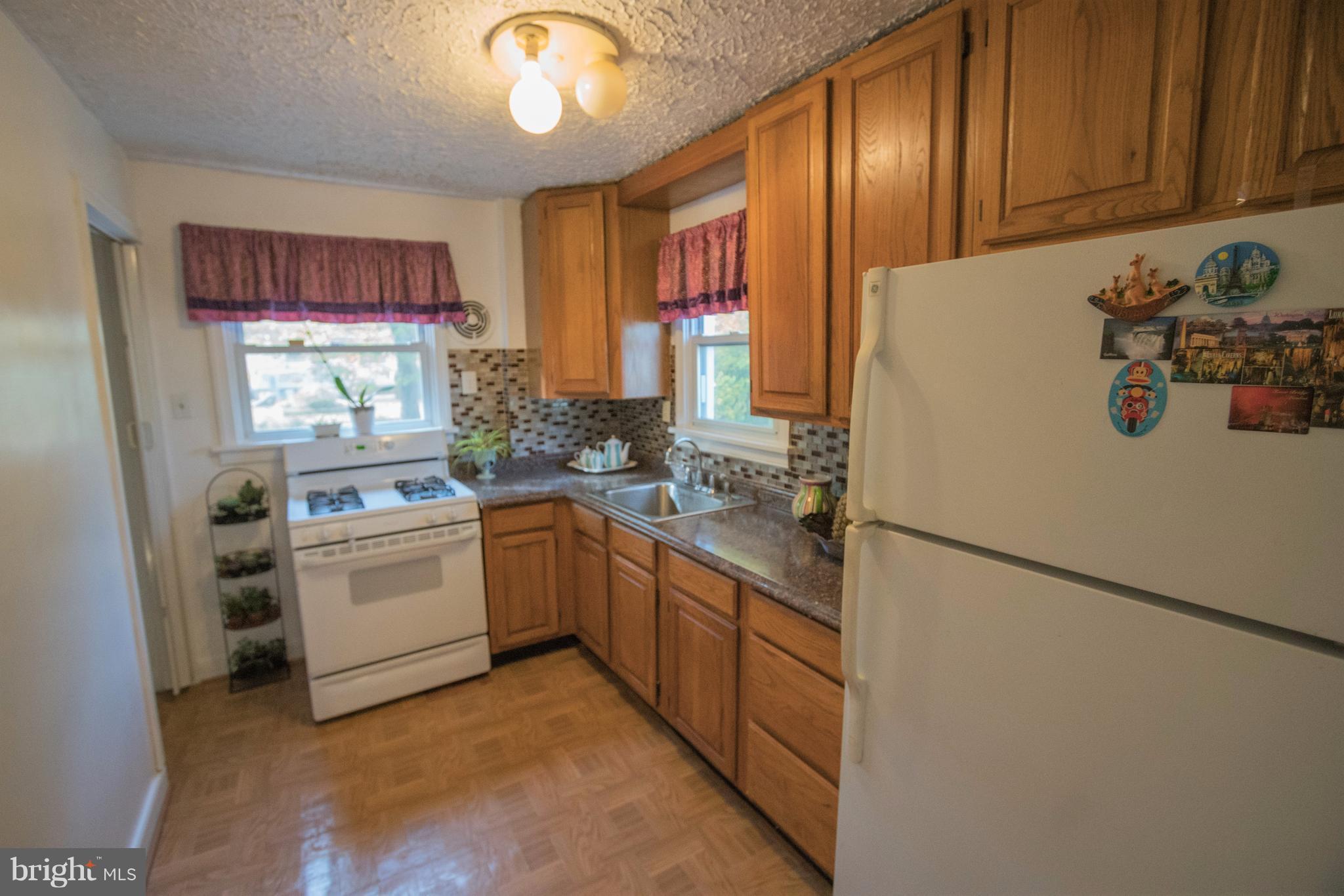 2706 Newton Street Silver Spring, MD 20902 - Photo 8 of 30 Kitchen
