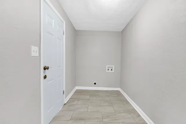 $139,900 | 564 West Peebles Road, Memphis, TN 38109