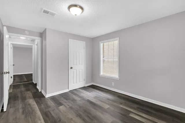 $139,900 | 564 West Peebles Road, Memphis, TN 38109