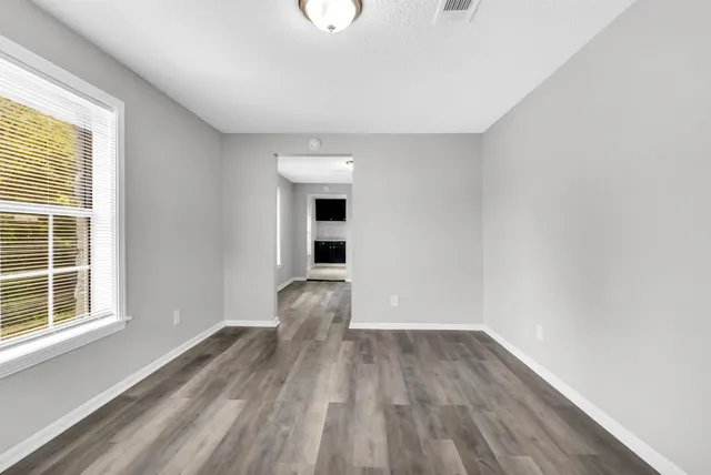 $139,900 | 564 West Peebles Road, Memphis, TN 38109