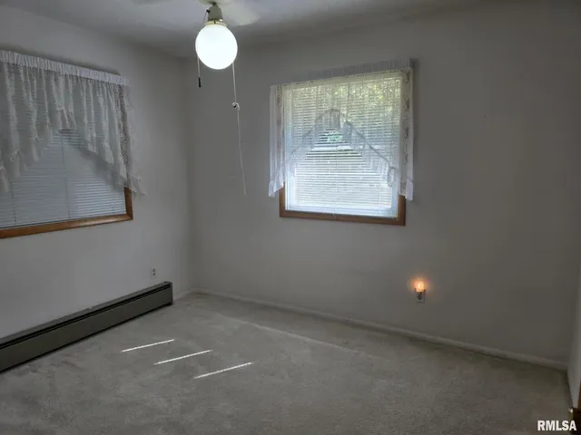 $210,000 | 502 South Mayor Caliper Drive, Carterville, IL 62918