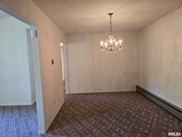 $210,000 | 502 South Mayor Caliper Drive, Carterville, IL 62918