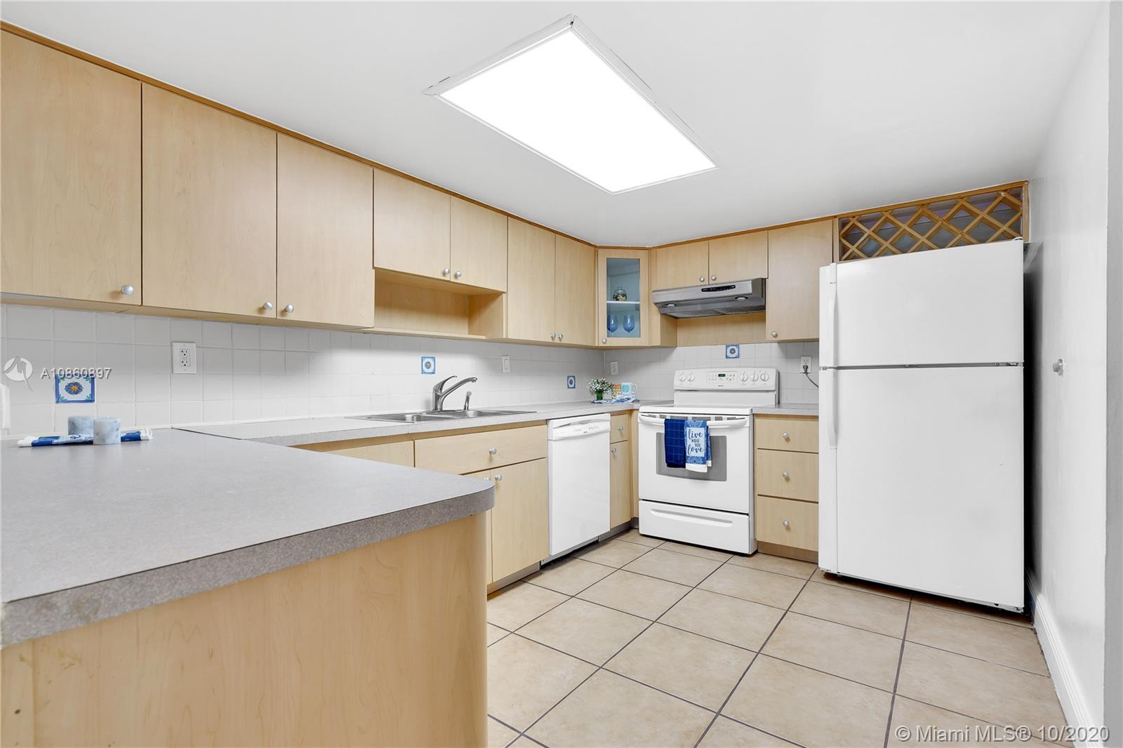 Kendall Miami, FL 33173 - Photo 15 of 42