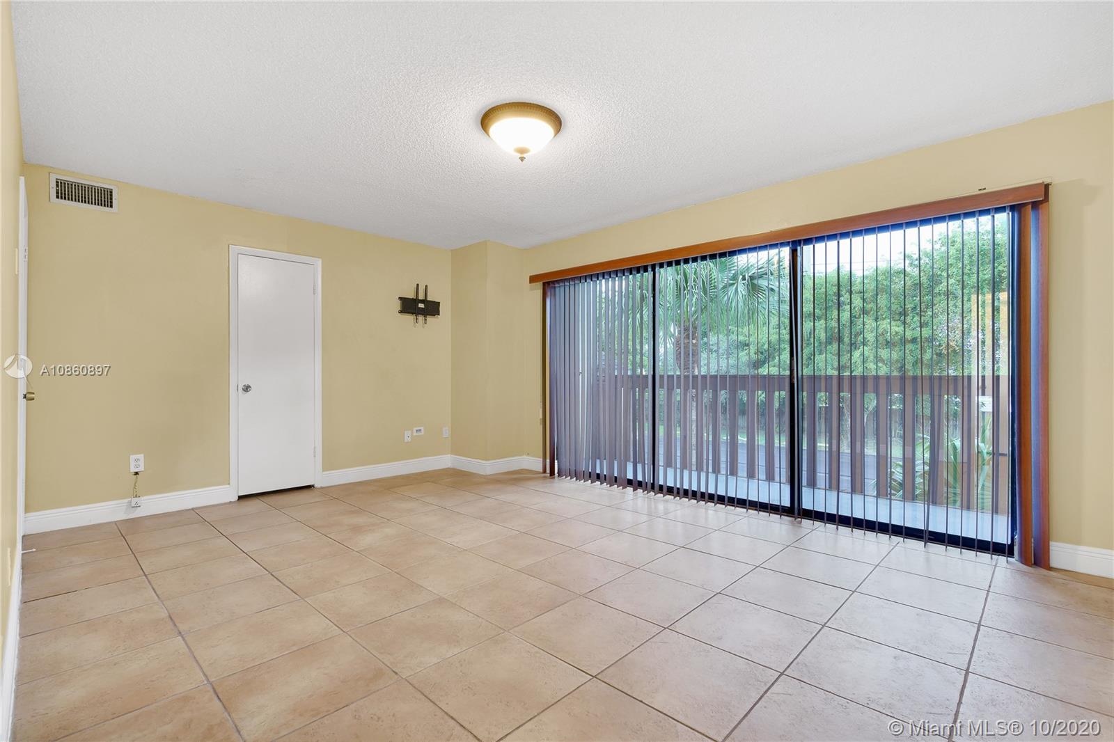 Kendall Miami, FL 33173 - Photo 30 of 42