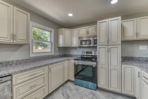 $399,777 | 1216 Norway Street, Unit 58, Bristol, VA 24201