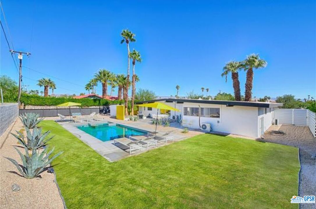 2267 North San Antonio Road Palm Springs, CA 92262 - Photo 6 of 60