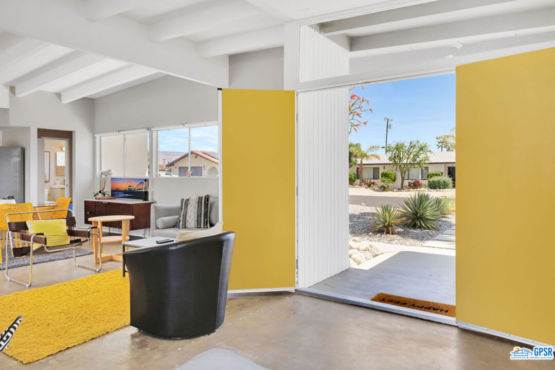 2267 North San Antonio Road Palm Springs, CA 92262 - Photo 8 of 60